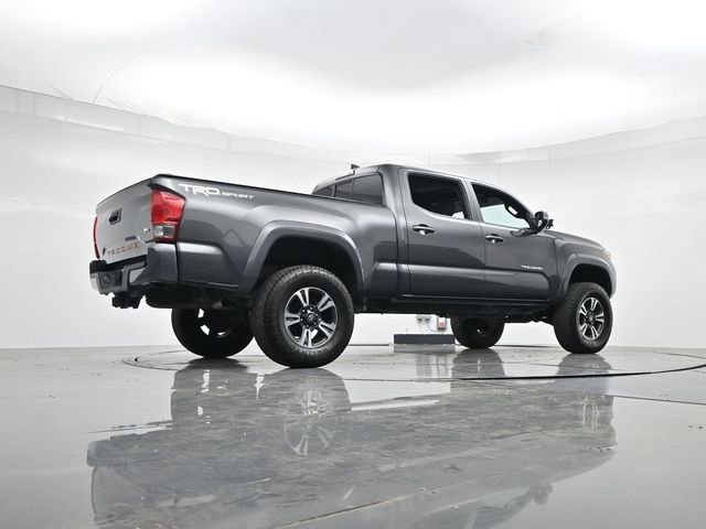 Used 2016 Toyota Tacoma TRD Sport RWD image 28