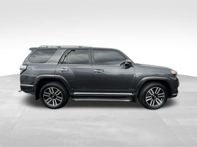Used 2022 Toyota 4Runner Limited AWD/4WD image 11