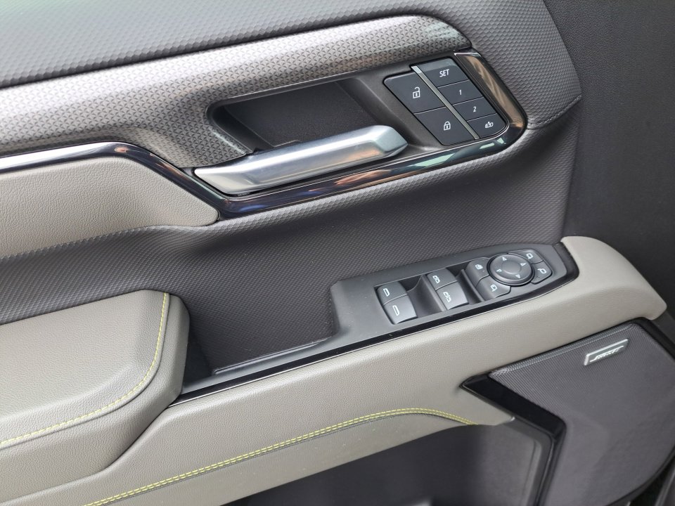 Certified 2024 Chevrolet Silverado 1500 ZR2 w/ ZR2 Bison Edition image 32