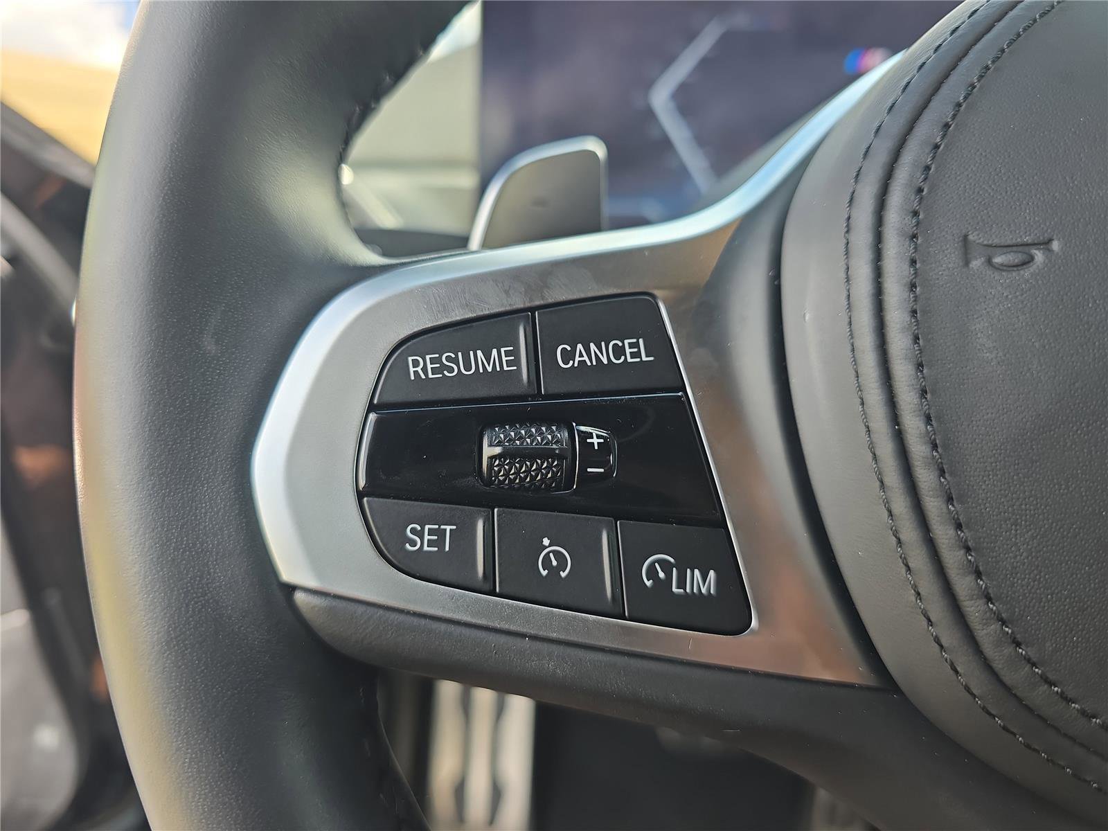 Certified 2023 BMW 330i Sedan w/ M Sport Package image 22