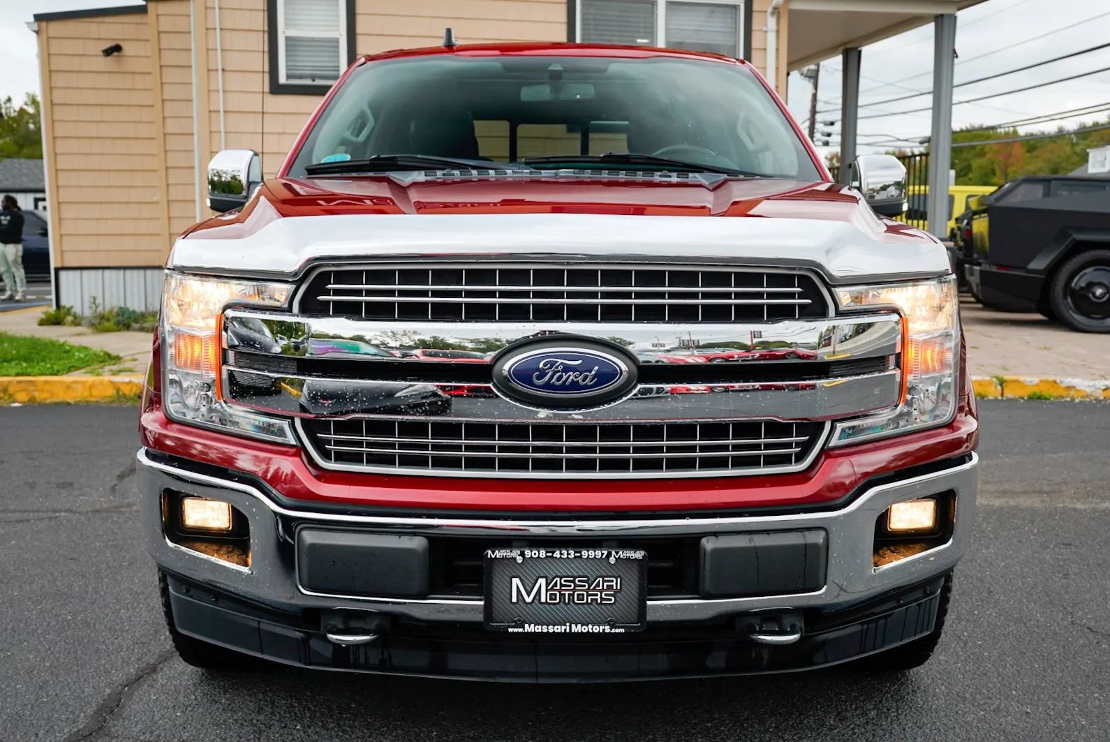 Used 2019 Ford F150 Lariat AWD/4WD image 2