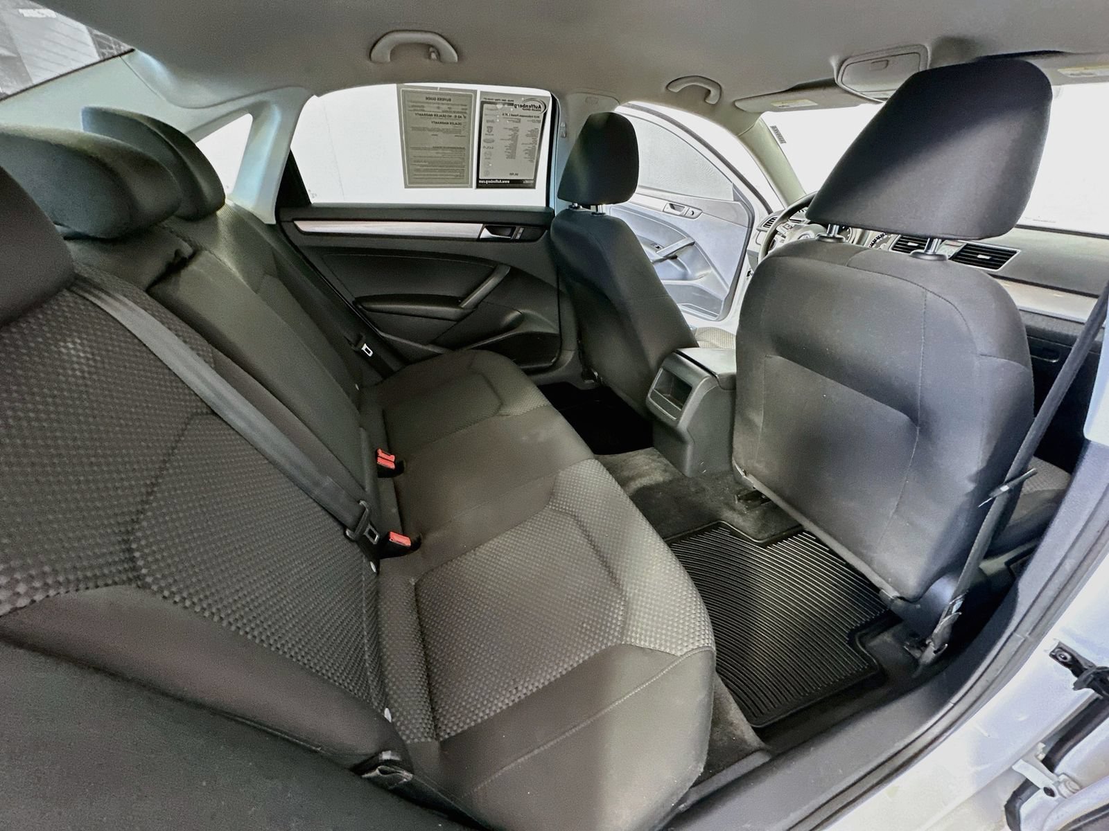 Used 2015 Volkswagen Passat 1.8T FWD image 21