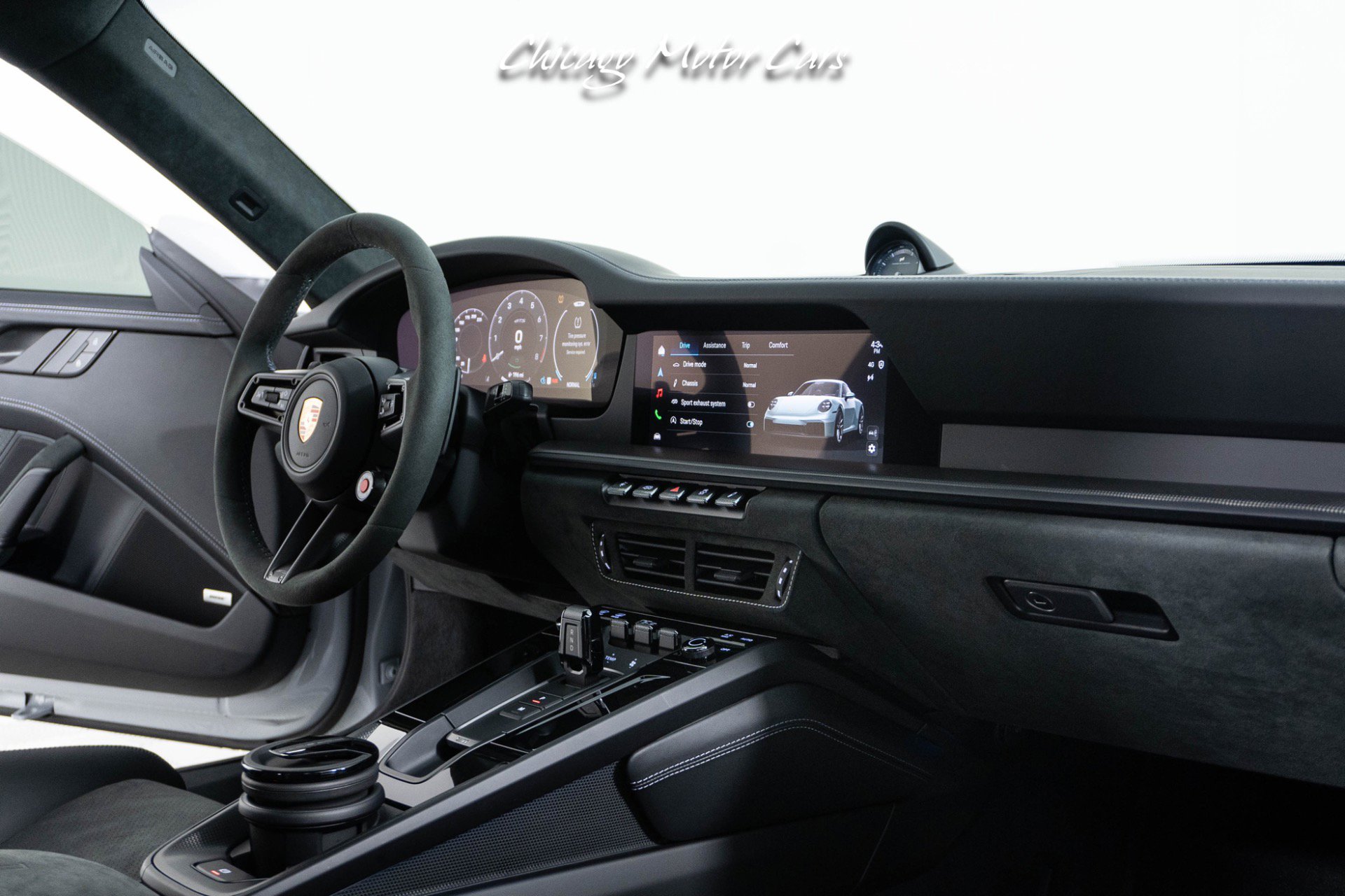 Used 2026 Porsche 911 GTS image 35