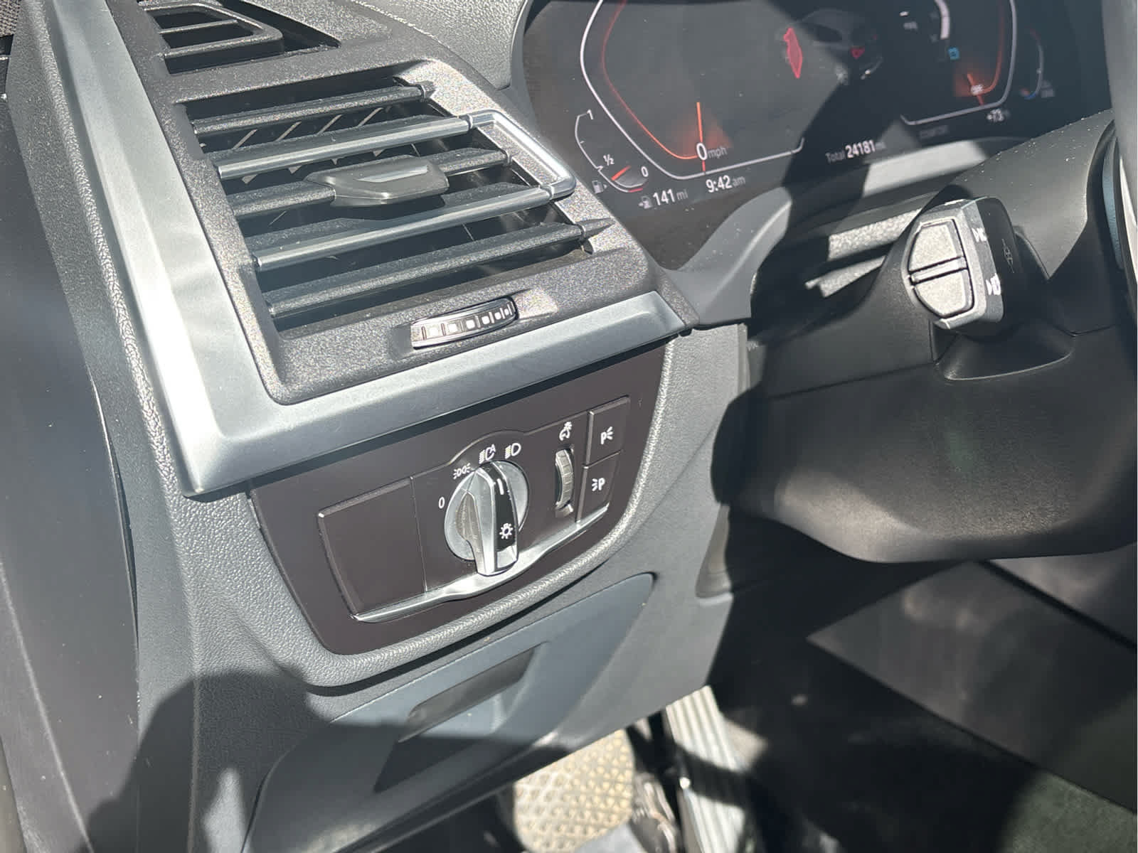 Used 2023 BMW X3 xDrive30i w/ Premium Package w/ZPA AWD/4WD image 20