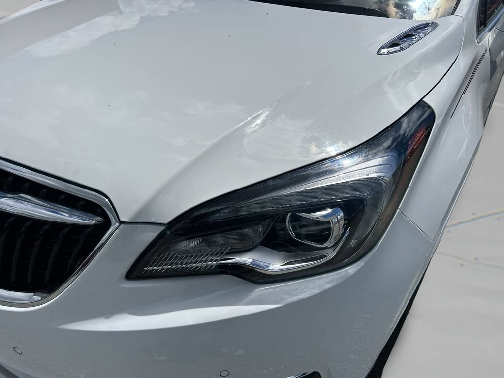 Used 2020 Buick Envision Premium AWD/4WD image 13