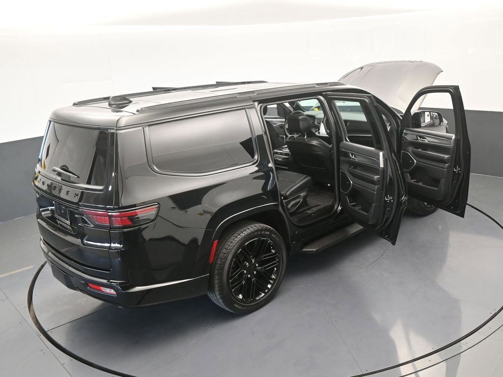 Used 2022 Jeep Wagoneer Series II image 72