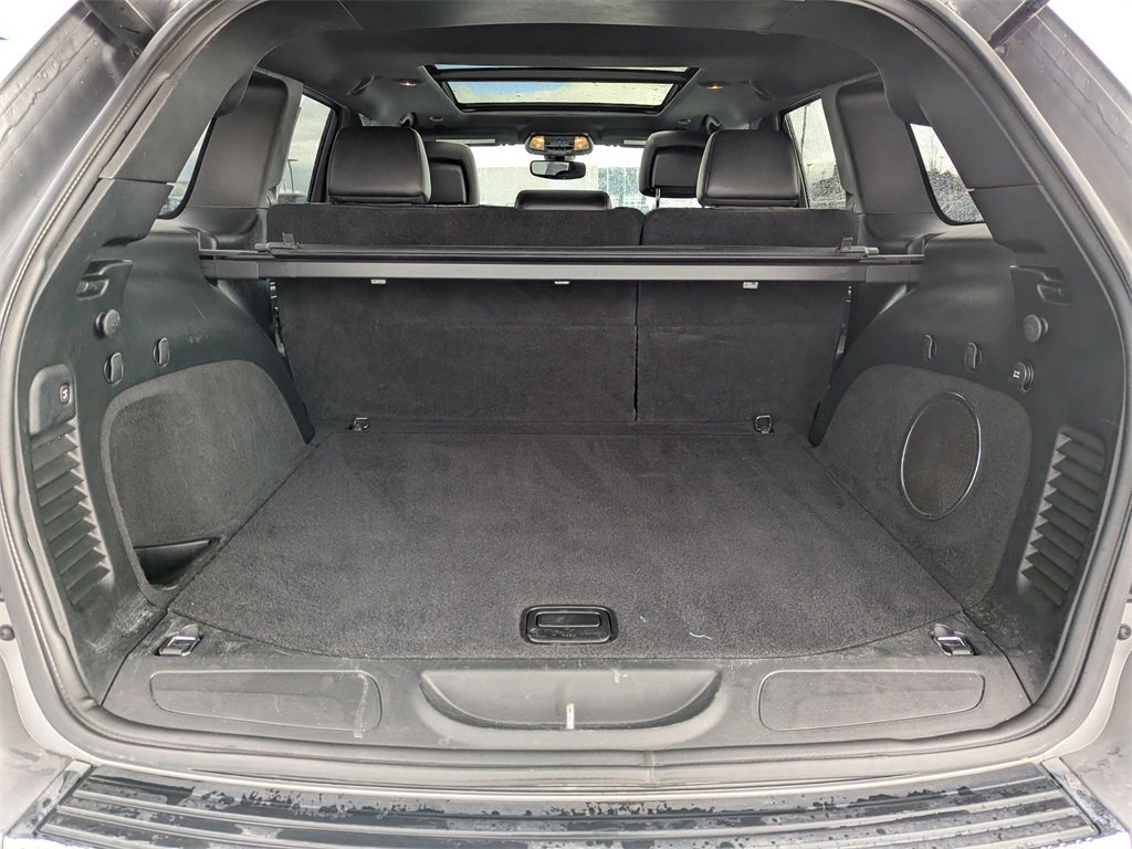 Used 2020 Jeep Grand Cherokee Limited w/ Luxury Group II image 34