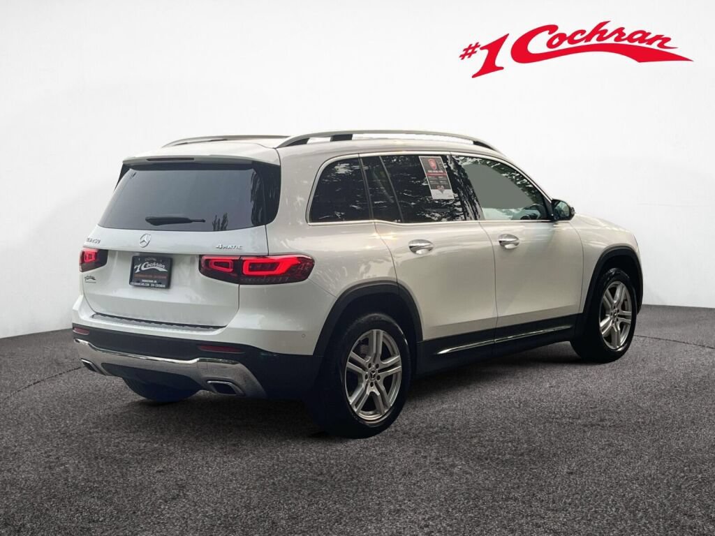 Certified 2023 Mercedes-Benz GLB 250 4MATIC w/ Premium Package image 8