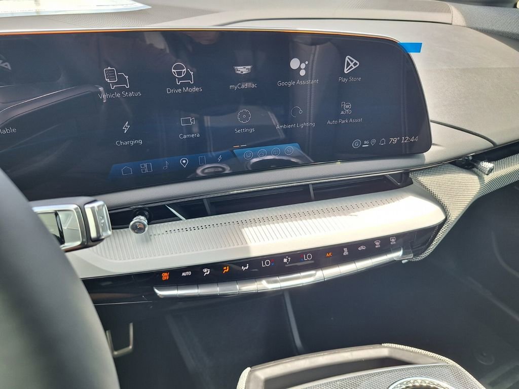 New 2026 Cadillac Optiq Luxury 1 RWD image 25