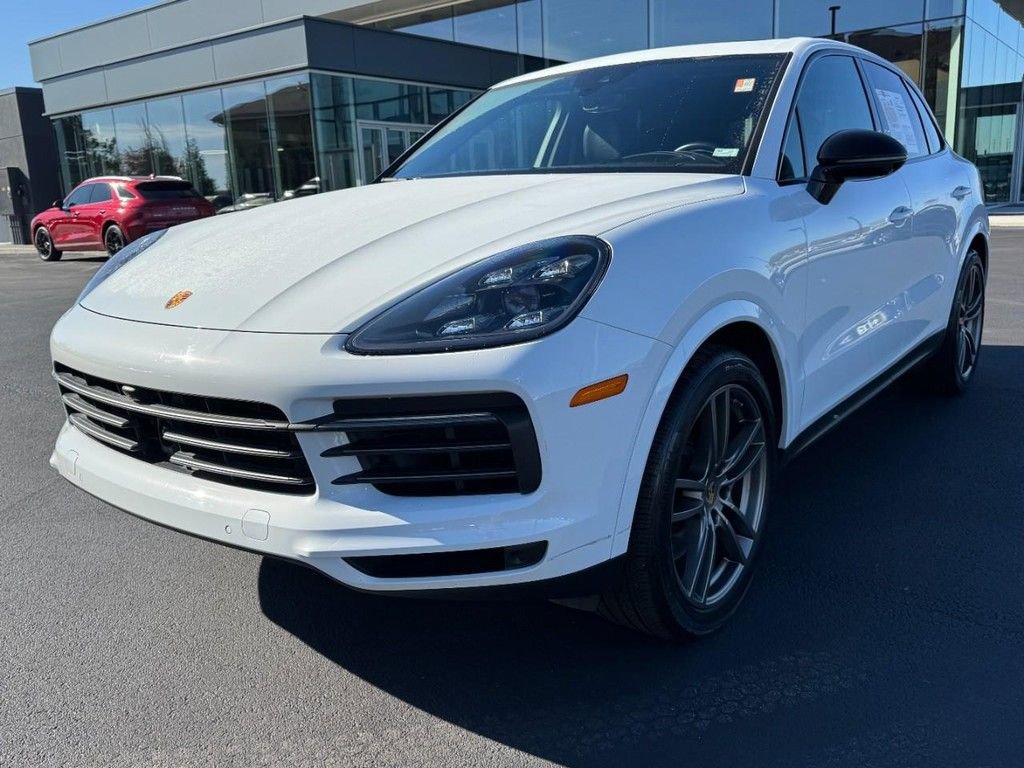 Used 2023 Porsche Cayenne S Platinum image 8