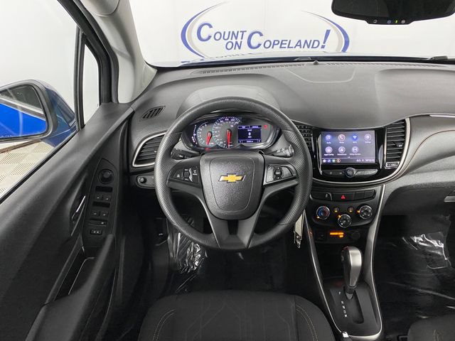 Used 2020 Chevrolet Trax LT AWD/4WD image 14