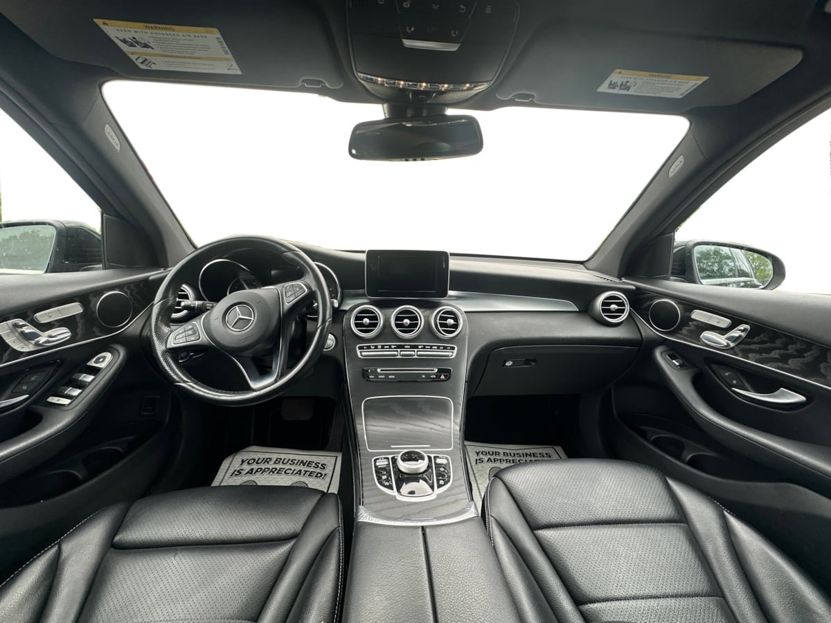 Used 2017 Mercedes-Benz GLC 300 4MATIC w/ Premium 1 Package image 39