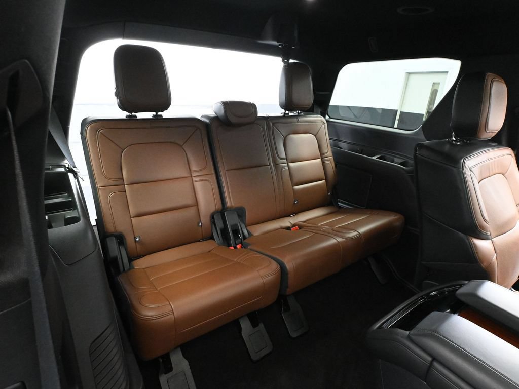 Used 2024 Lincoln Navigator Reserve w/ Equipment Group 201A AWD/4WD image 49