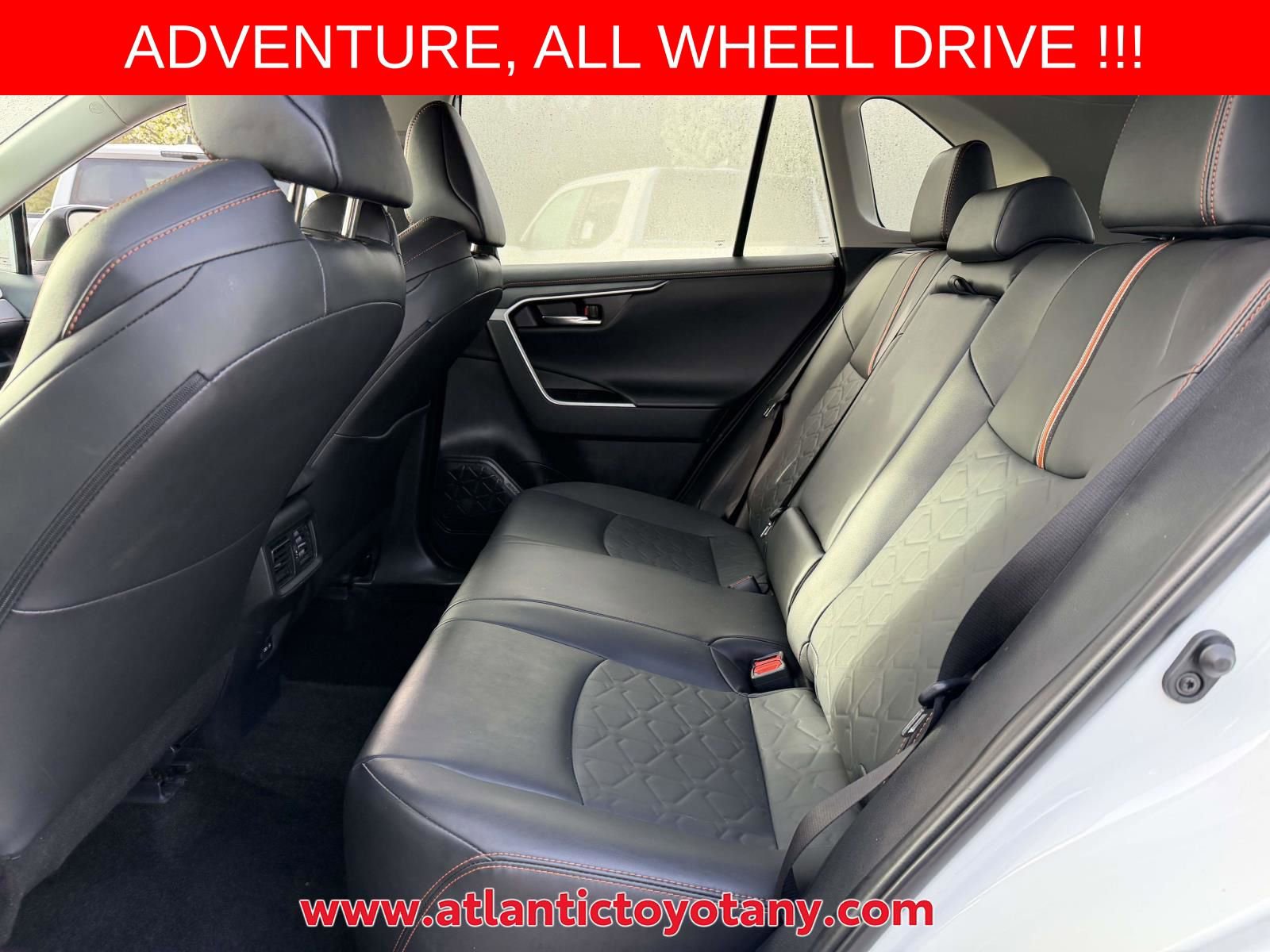 Used 2024 Toyota RAV4 Adventure AWD/4WD image 20