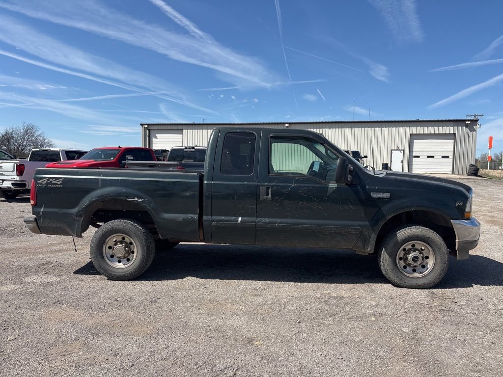 Used 2002 Ford F250 XLT image 2