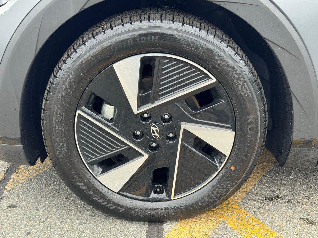 New 2025 Hyundai Ioniq 5 SEL AWD/4WD image 9