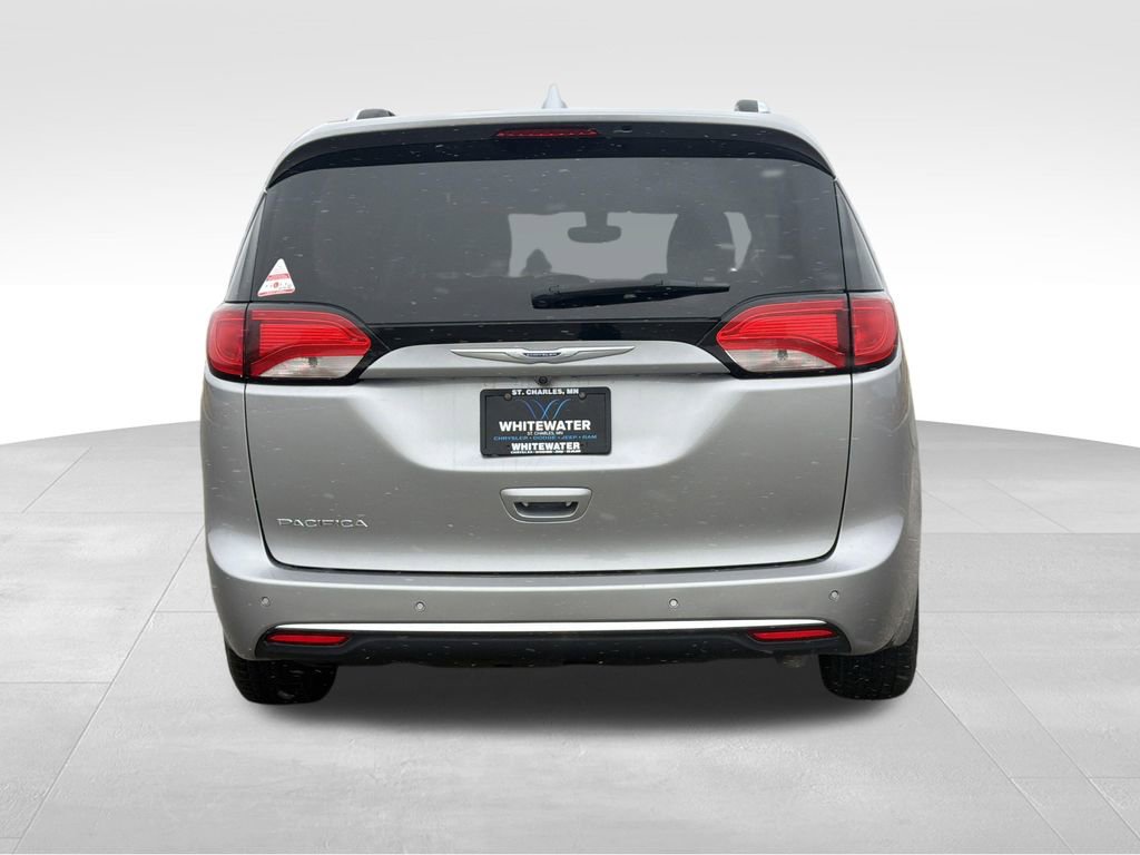 Used 2020 Chrysler Pacifica Touring-L image 28