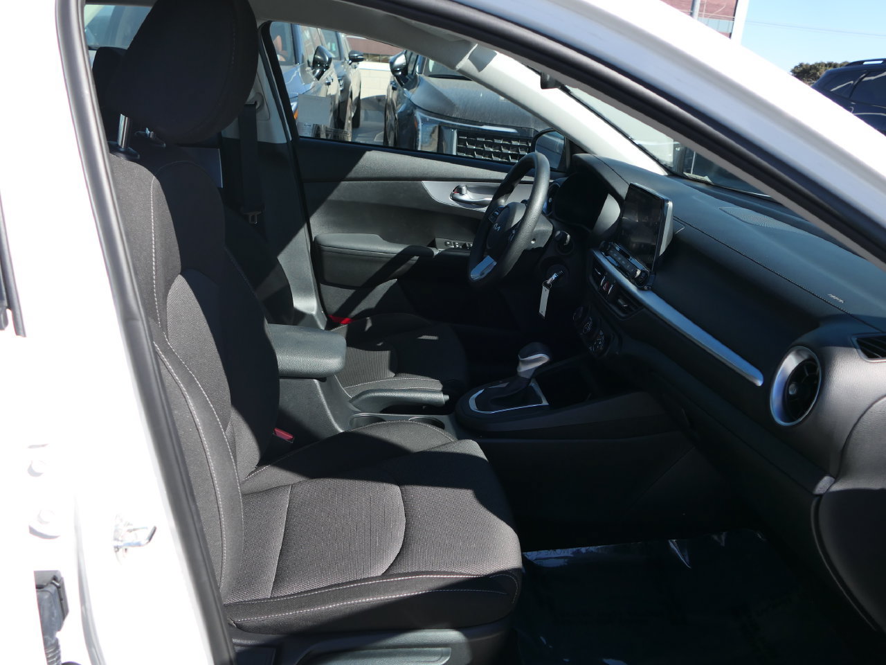 Certified 2023 Kia Forte LXS FWD image 27