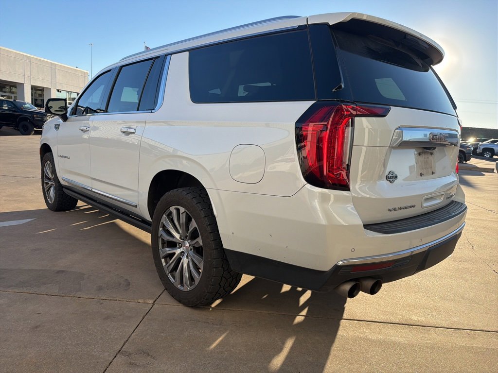 Used 2022 GMC Yukon XL Denali w/ Denali Ultimate Package image 5