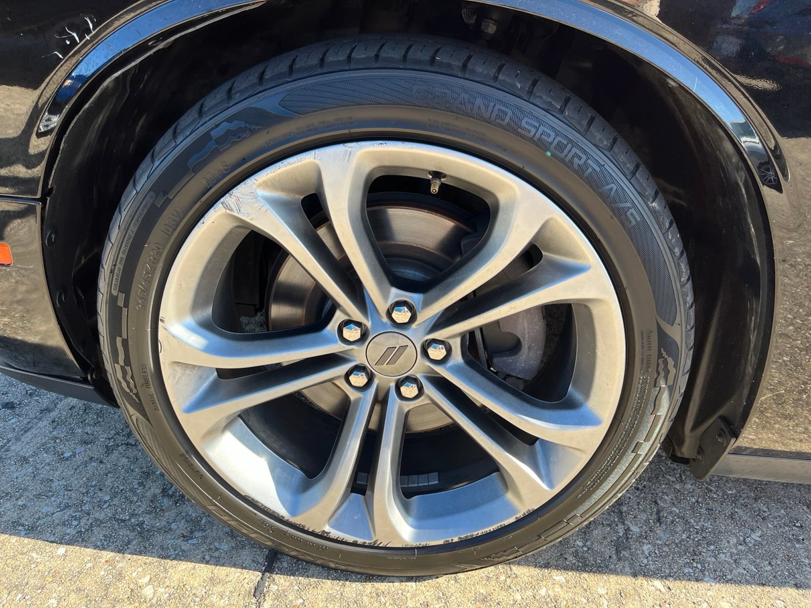 Used 2020 Dodge Challenger R/T RWD image 7