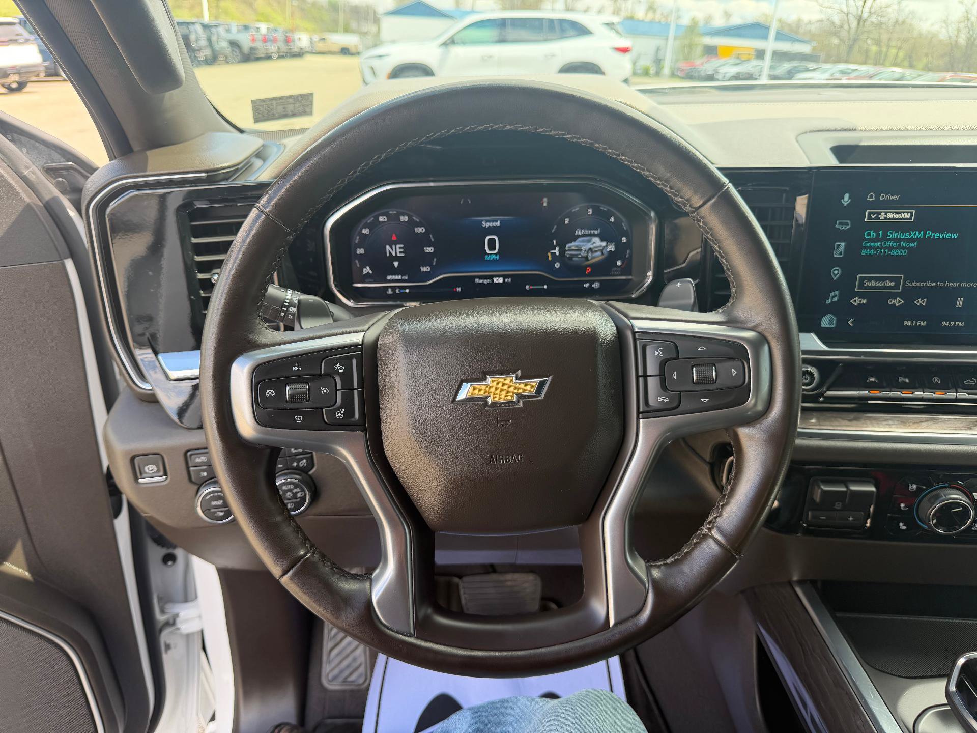 Certified 2024 Chevrolet Silverado 1500 LTZ w/ LTZ Convenience Package II AWD/4WD image 21