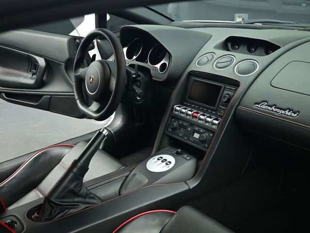 Used 2014 Lamborghini Gallardo LP 550-2 image 56
