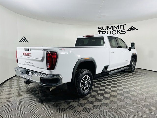 Used 2024 GMC Sierra 3500 SLE w/ SLE Convenience Package image 4