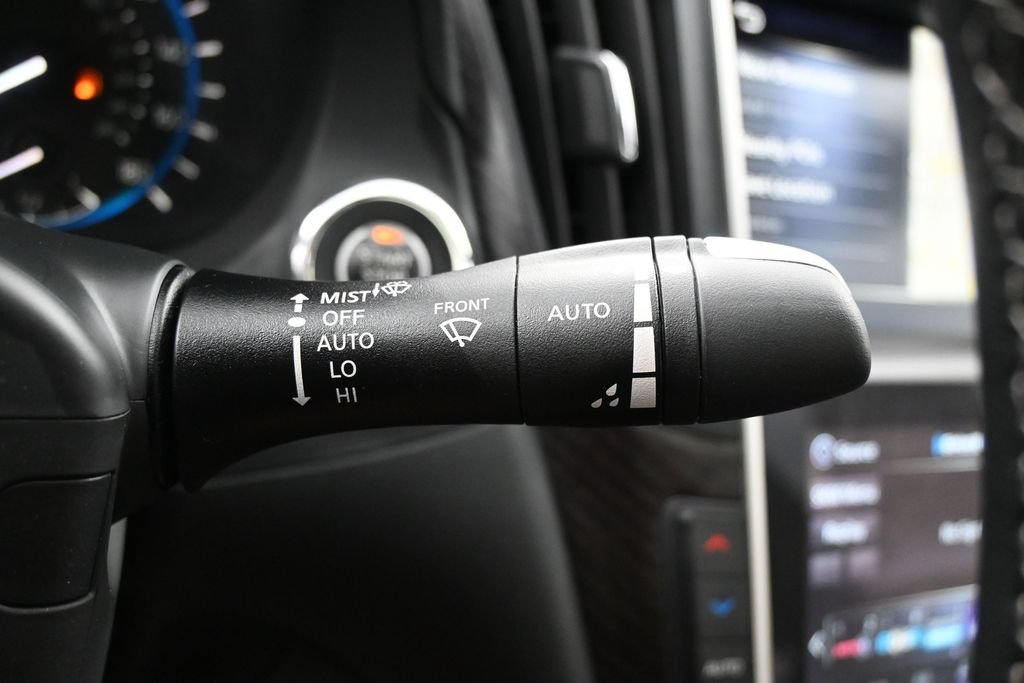 Used 2023 INFINITI Q50 Sensory AWD/4WD image 19