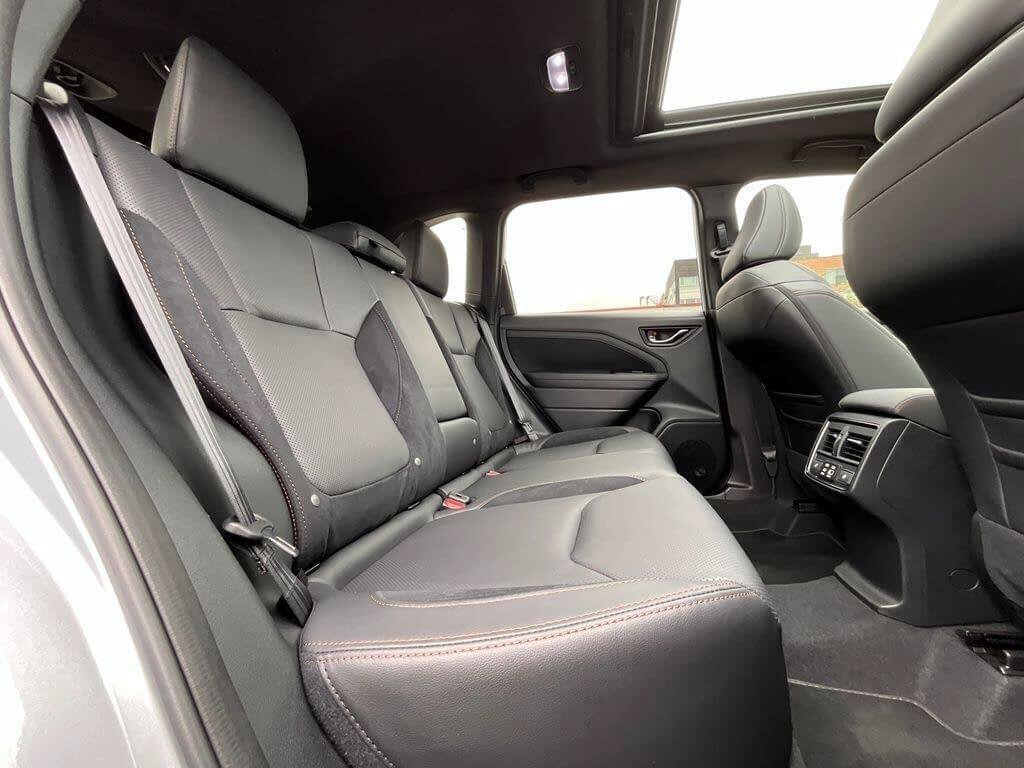Certified 2025 Subaru Forester Touring AWD/4WD image 14