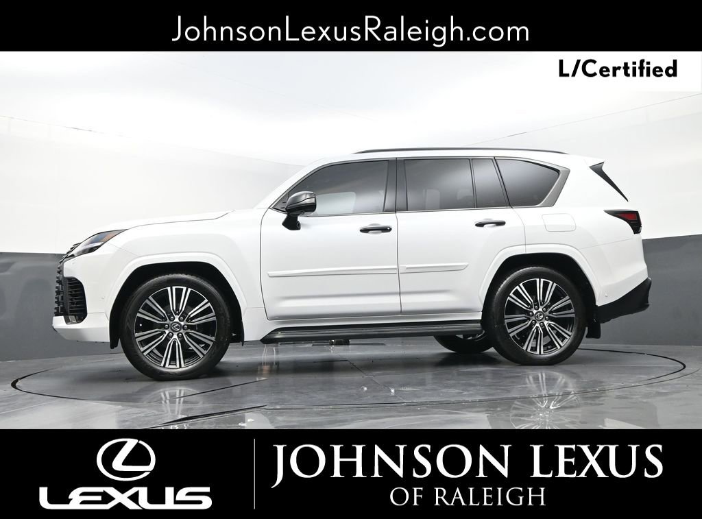 Certified 2025 Lexus LX 700h Luxury w/ Appearance Package AWD/4WD image 22