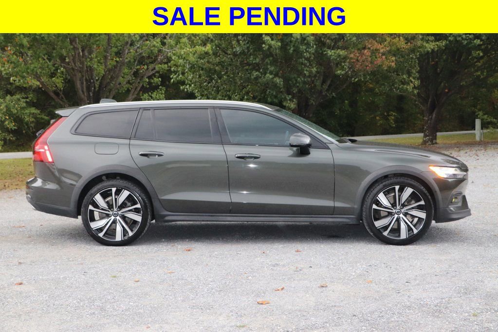 Used 2021 Volvo V60 T5 Cross Country
