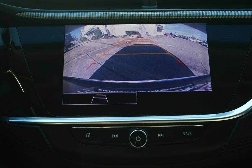 Used 2021 Buick Encore GX Essence image 17