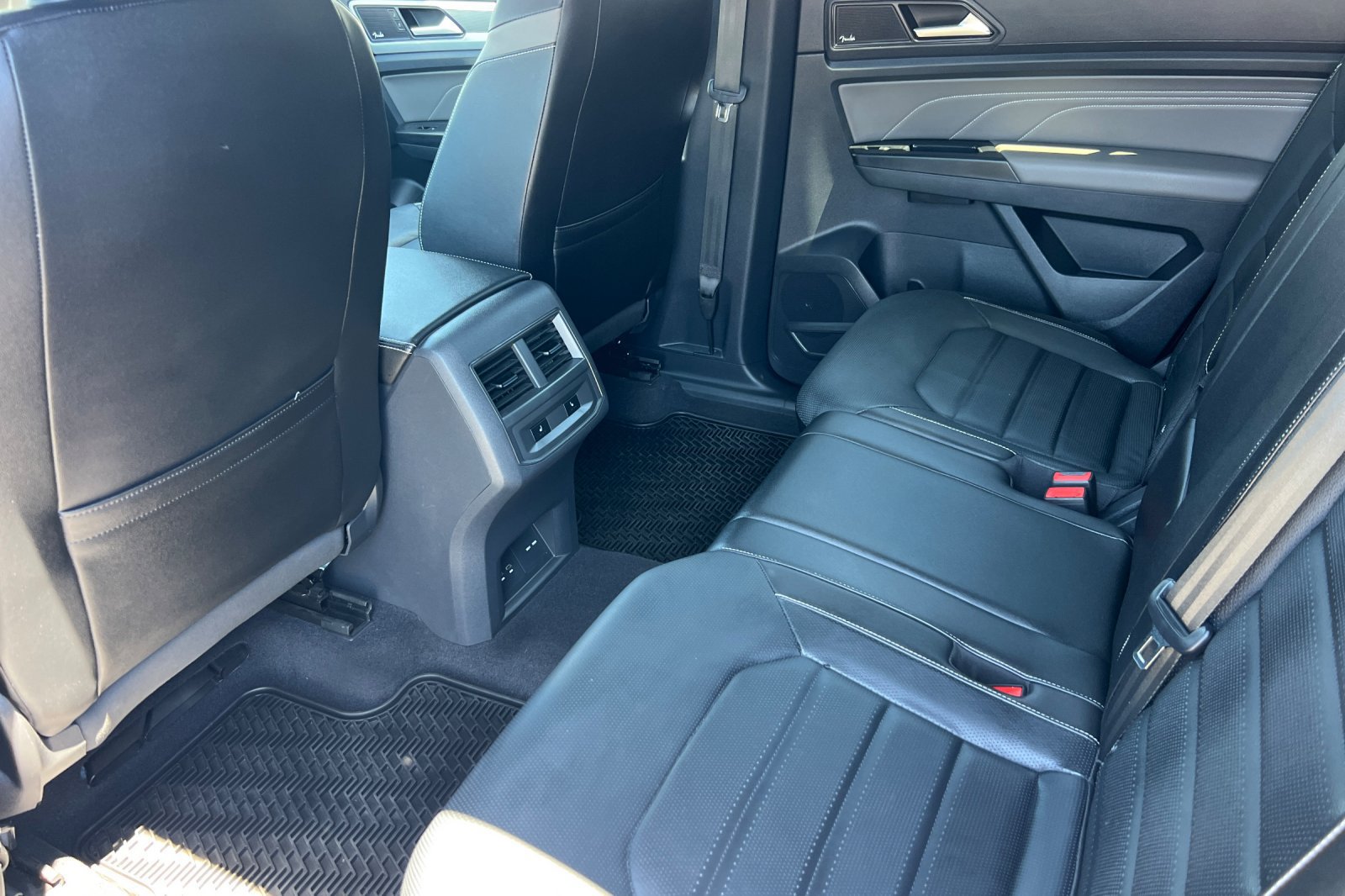 Used 2021 Volkswagen Atlas Cross Sport SEL Premium R-Line AWD/4WD image 14