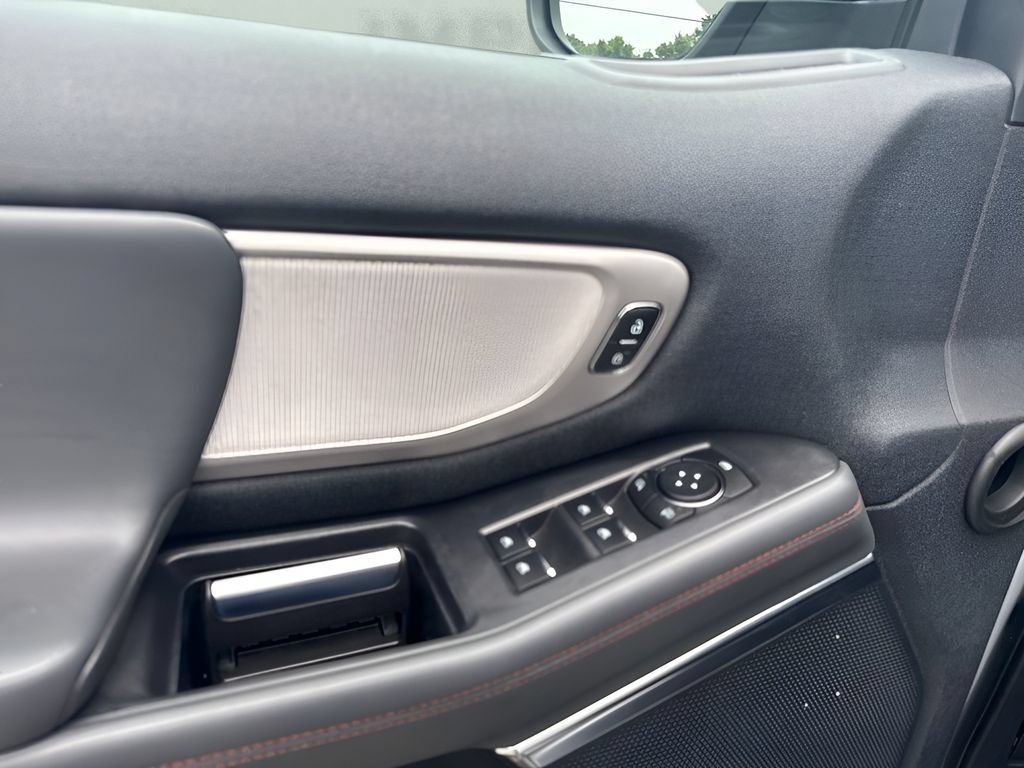 Used 2025 Ford Expedition Max Active RWD image 15