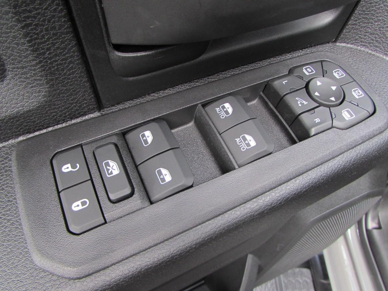 New 2026 RAM 2500 Tradesman AWD/4WD image 20