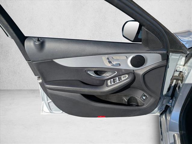 Used 2018 Mercedes-Benz C 300 Sedan image 23