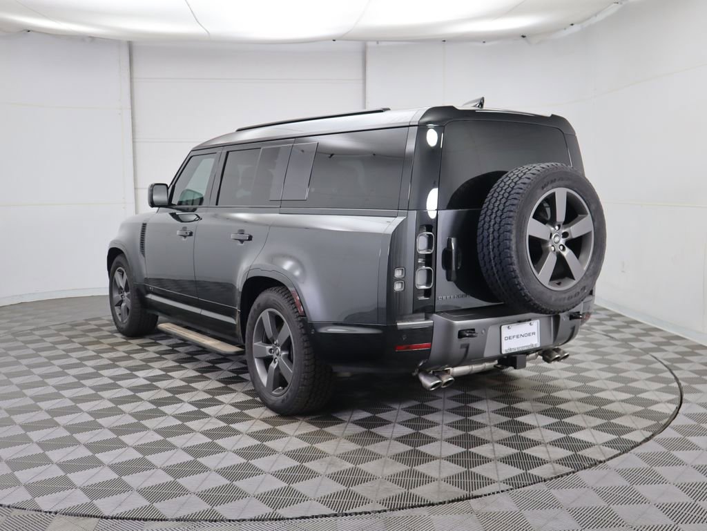 New 2025 Land Rover Defender 130 V8 image 7