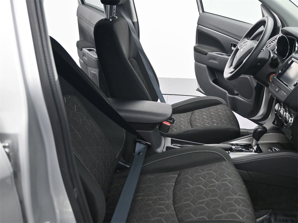 Used 2024 Mitsubishi Outlander Sport ES image 19