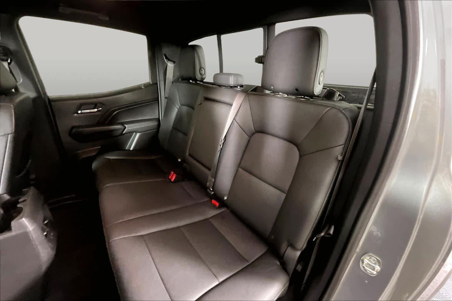 Used 2026 GMC Canyon Elevation w/ Convenience Package RWD image 18