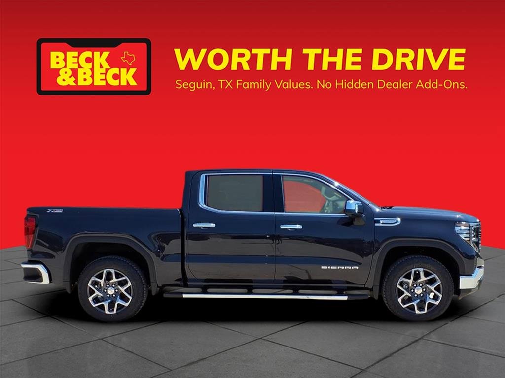 New 2026 GMC Sierra 1500 SLT image 4