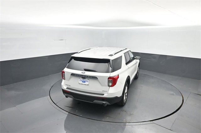 Used 2023 Ford Explorer Limited w/ Equipment Group 301A image 26