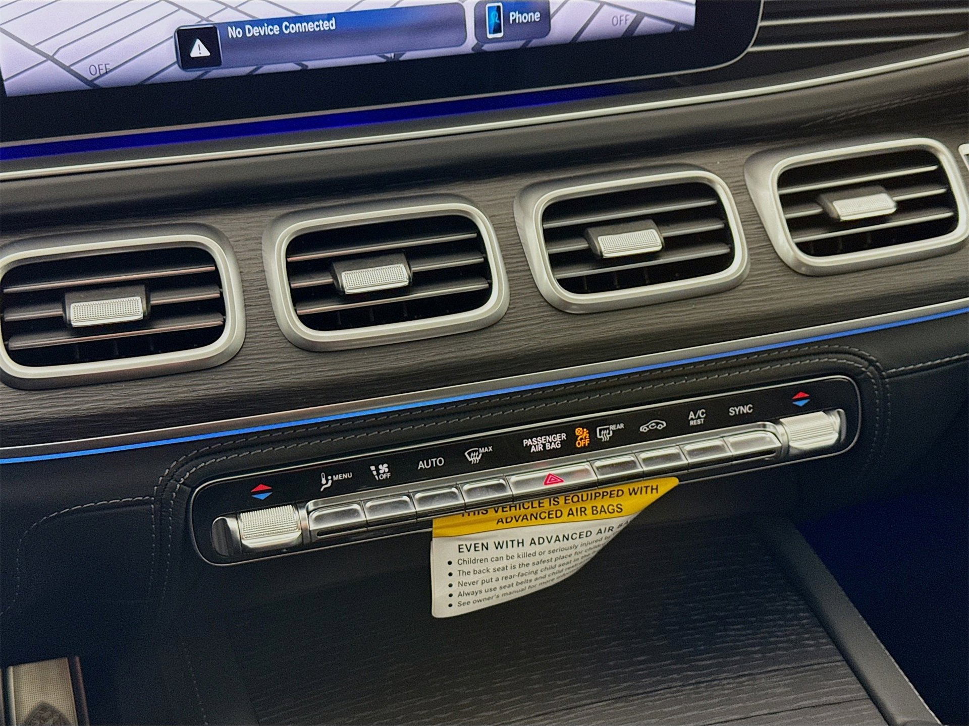 New 2026 Mercedes-Benz Maybach GLS 600 4MATIC image 17