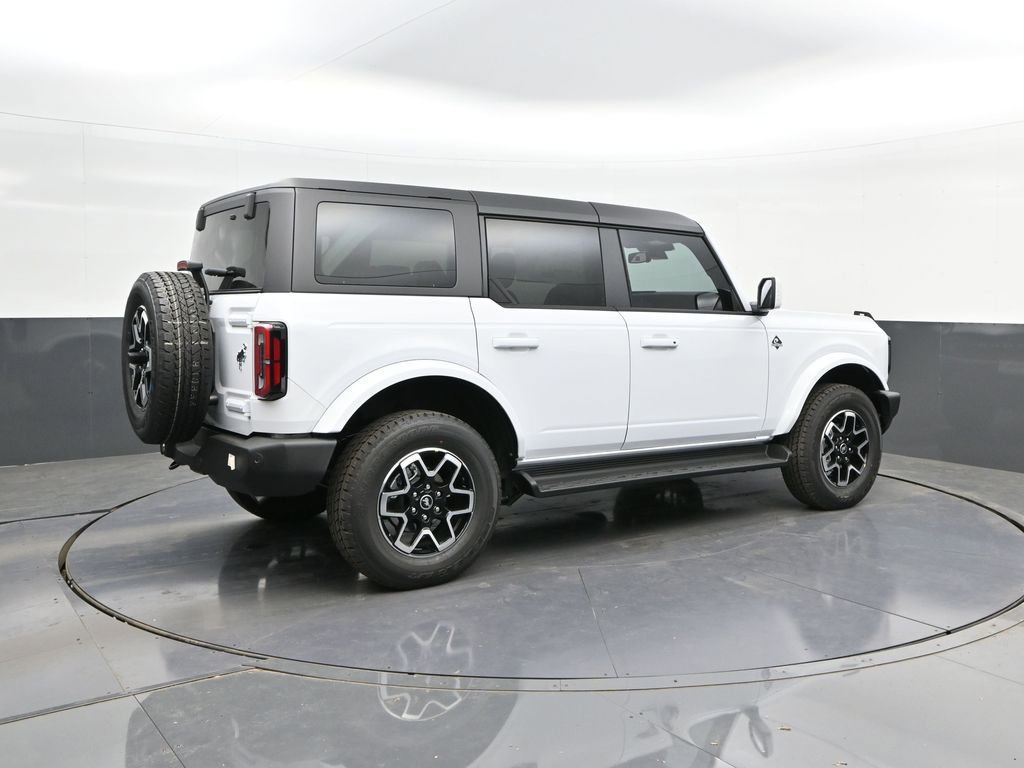New 2025 Ford Bronco Outer Banks image 15