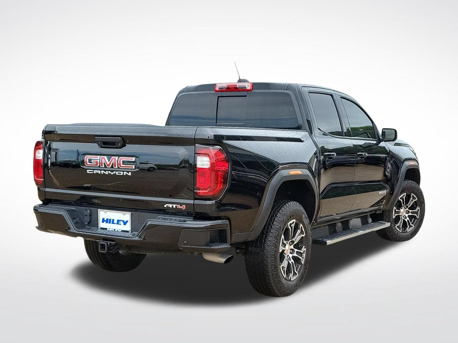 Used 2024 GMC Canyon AT4 w/ AT4 Premium Package AWD/4WD image 8
