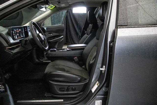 Used 2025 Nissan Ariya AWD image 24