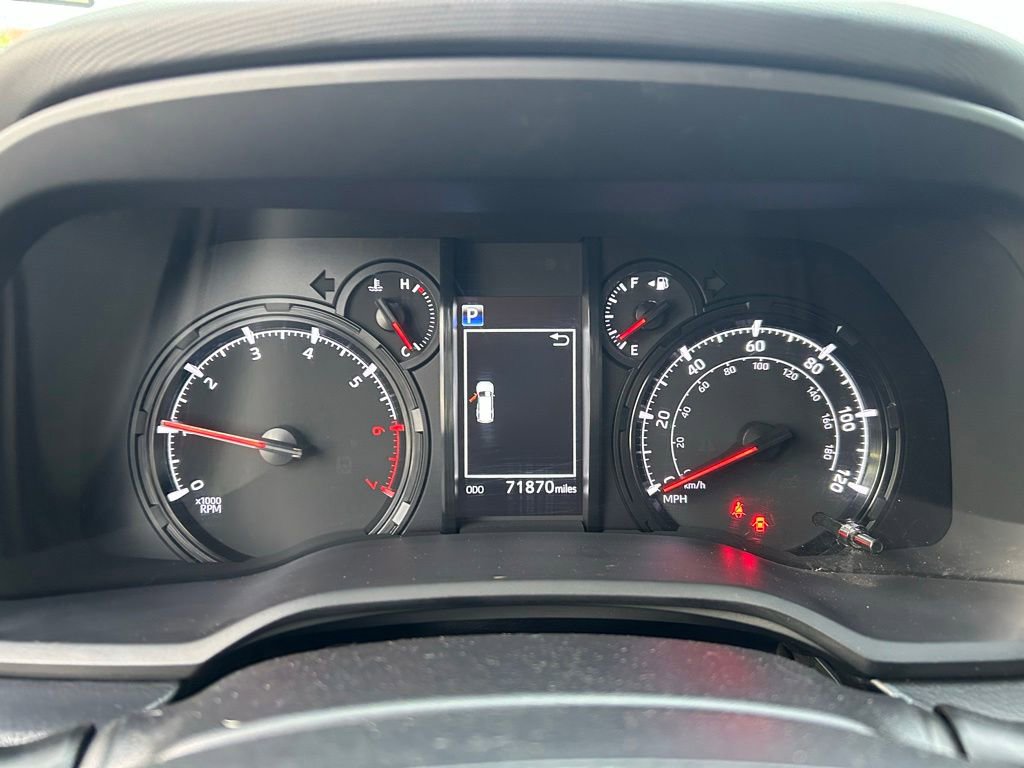 Used 2021 Toyota 4Runner SR5 Premium w/ Moonroof Package RWD image 9