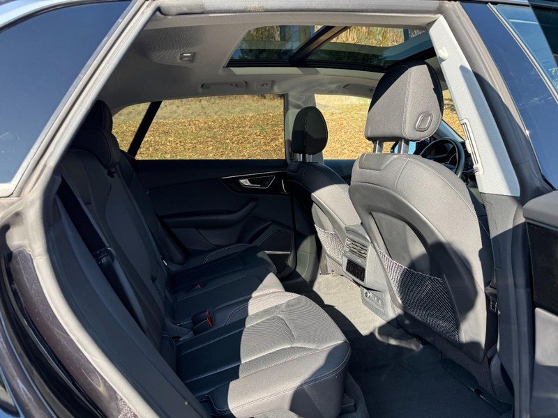 Used 2019 Audi Q8 Premium Plus w/ Premium Plus image 10