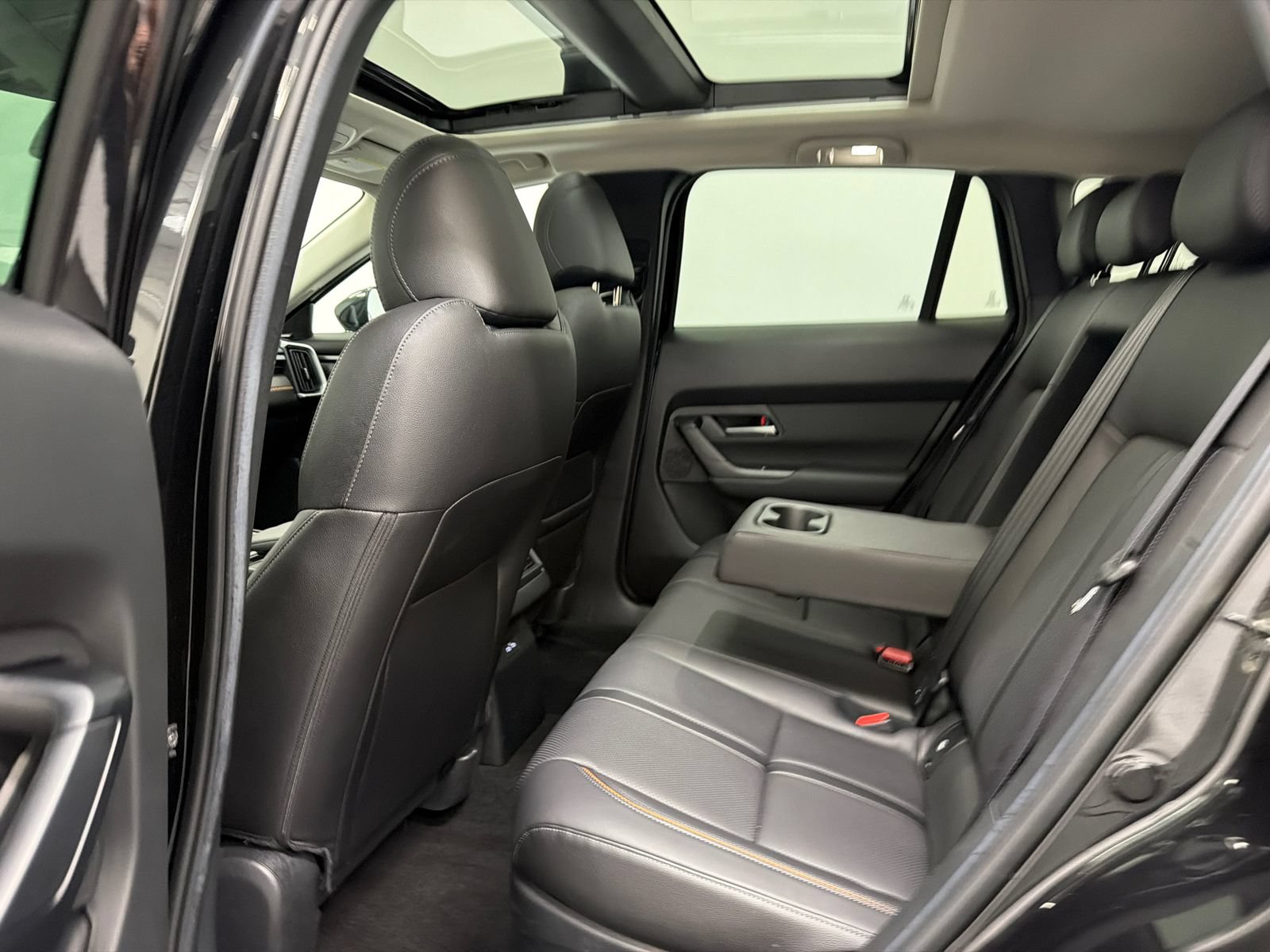 Certified 2026 MAZDA CX-50 AWD 2.5 Hybrid w/ Cargo Package image 18