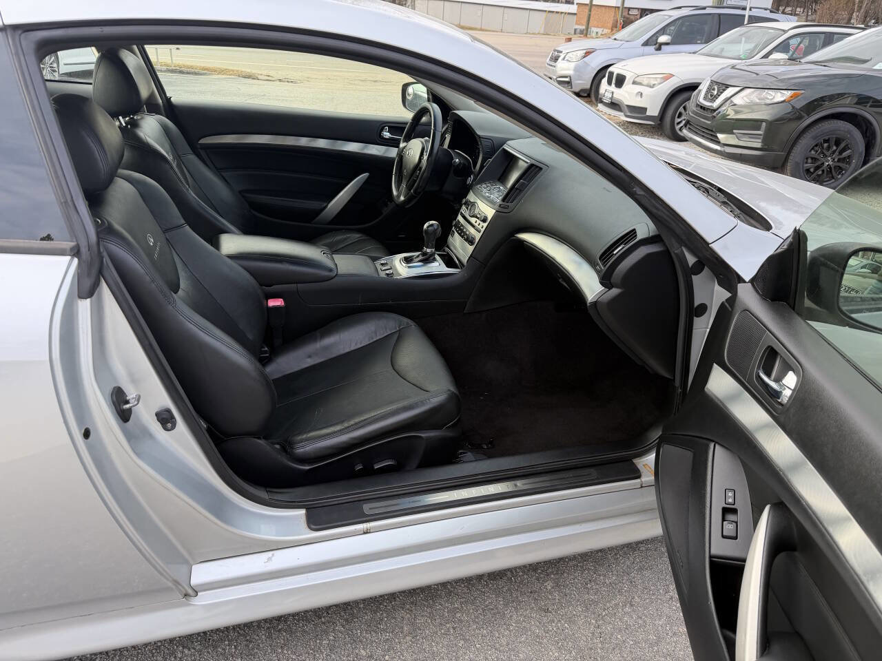 Used 2013 INFINITI G37 x Coupe w/ Premium Pkg image 15