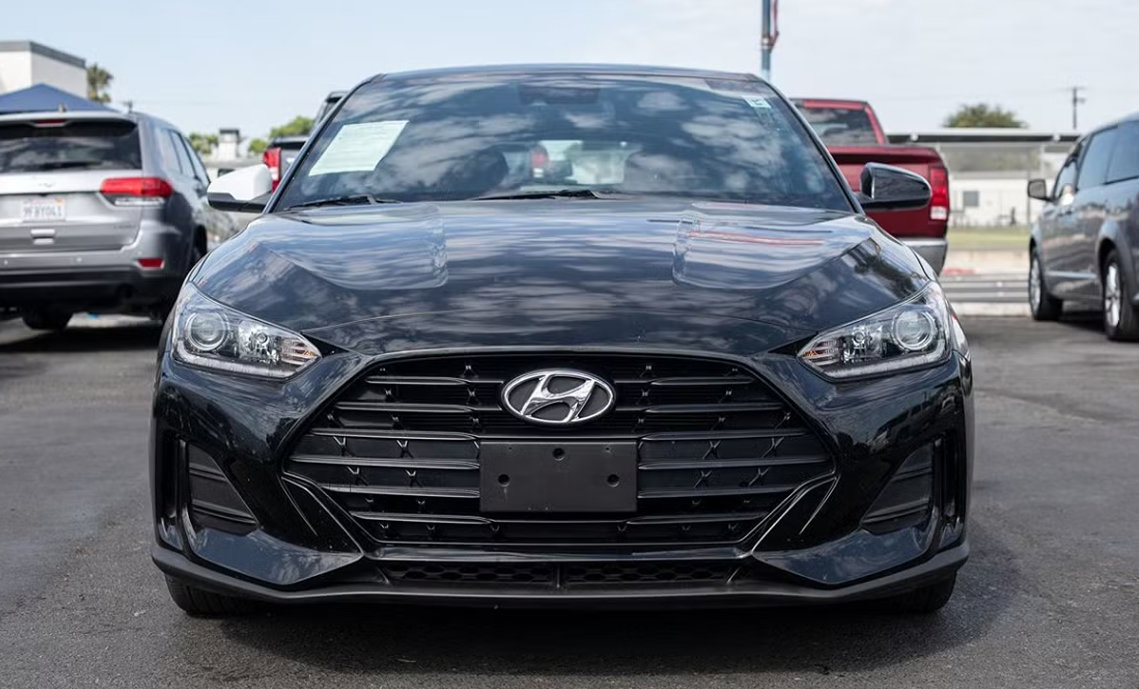 Used 2020 Hyundai Veloster 2.0 FWD image 4